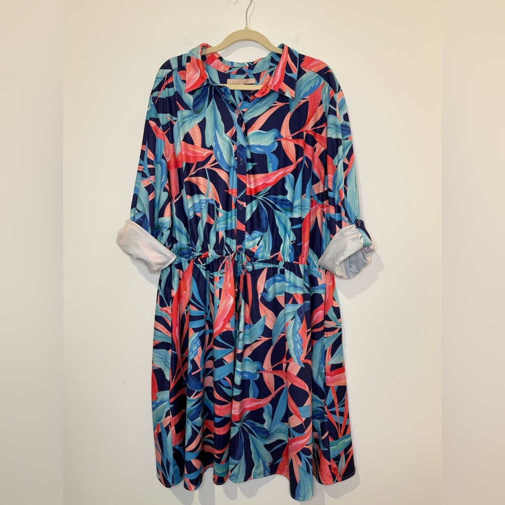 Hutch Vibrant Plus Size Leaf Print Short or Long Sleeve Dress
